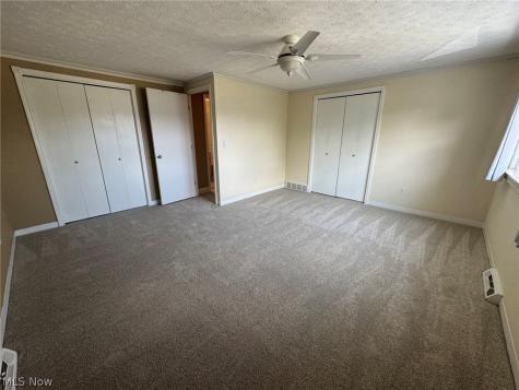 118 New Concord Drive Mentor OH 44060