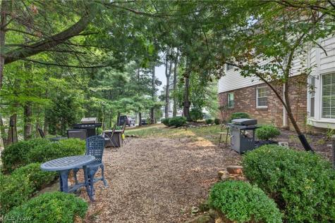 6965 Carriage Hill Drive Brecksville OH 44141