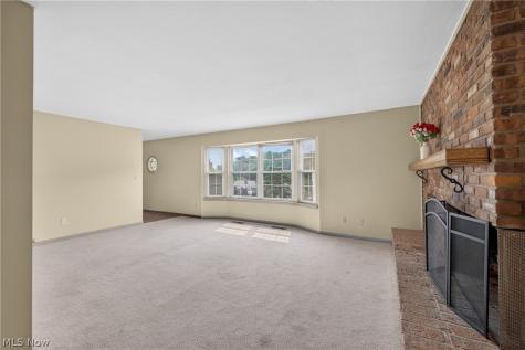 6965 Carriage Hill Drive Brecksville OH 44141