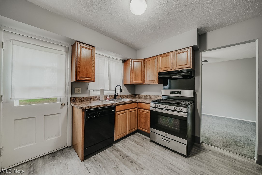 7191 Hart Street Mentor OH 44060
