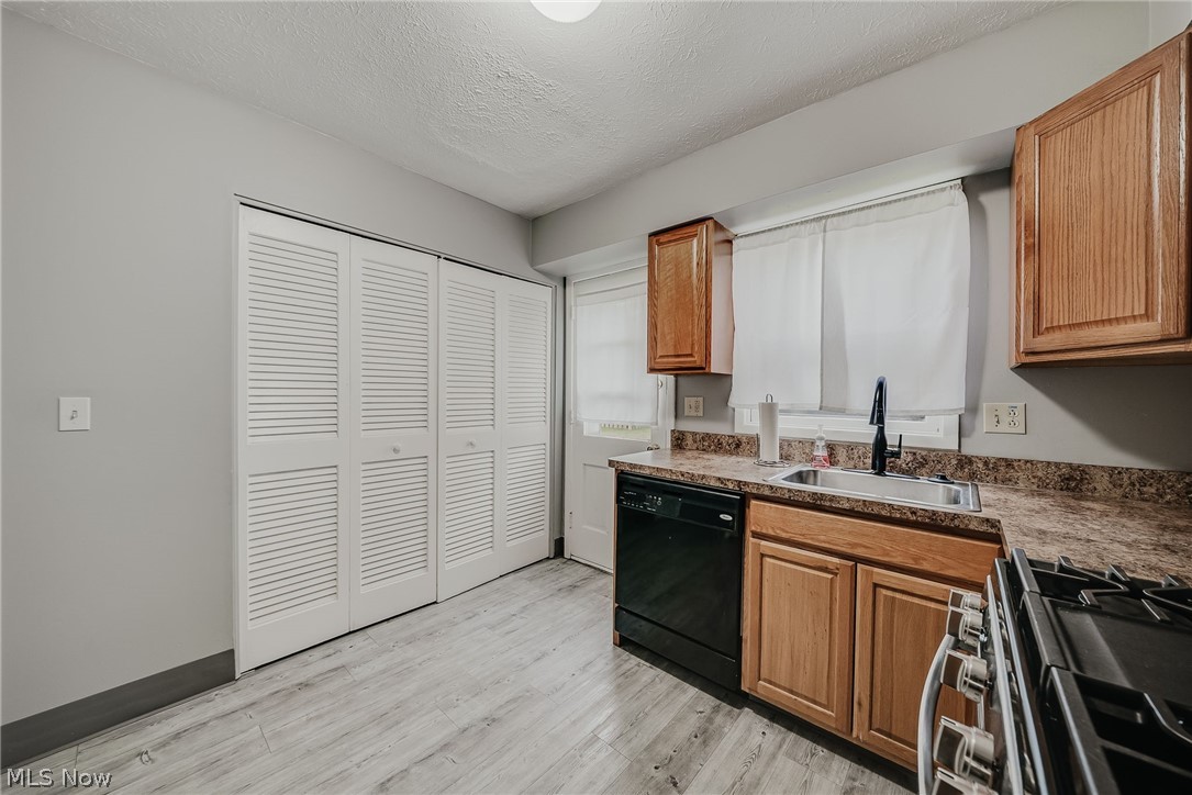 7191 Hart Street Mentor OH 44060