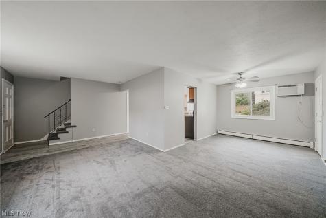 7191 Hart Street Mentor OH 44060