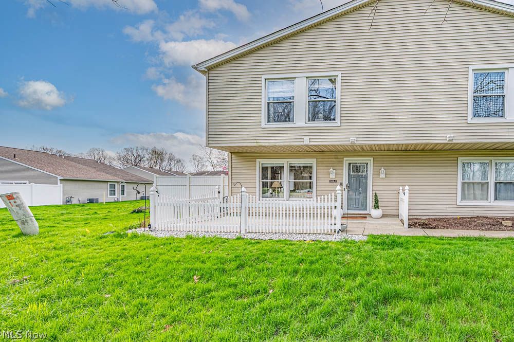 3149 Ivy Hill Circle Cortland OH 44410