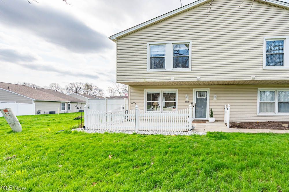 3149 Ivy Hill Circle Cortland OH 44410