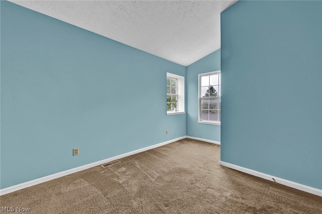 833 Overlook Ridge Drive Cleveland OH 44109