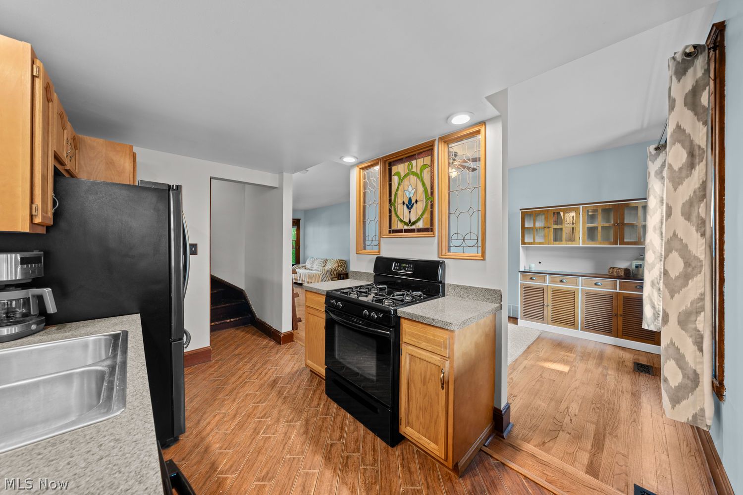 1414 W 81st Street Cleveland OH 44102