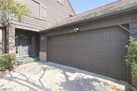 815 Brick Mill Run Westlake OH 44145