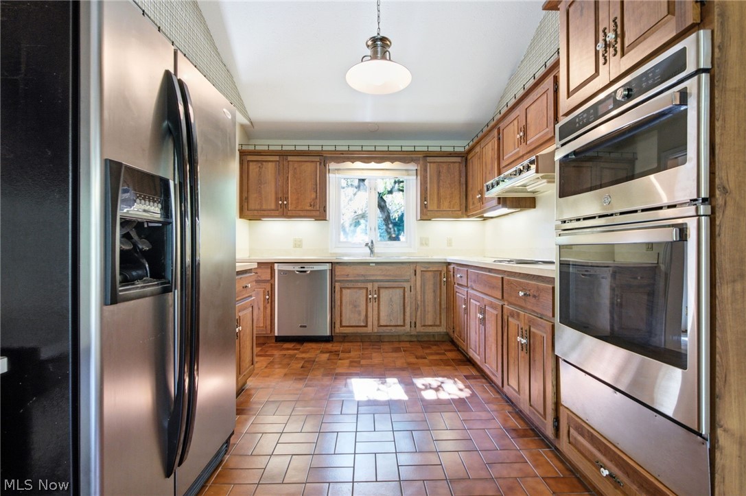 815 Brick Mill Run Westlake OH 44145