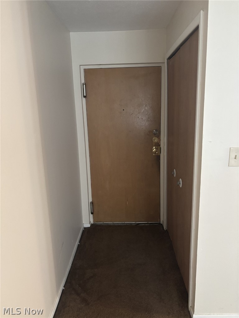 14567 Madison Avenue Lakewood OH 44107