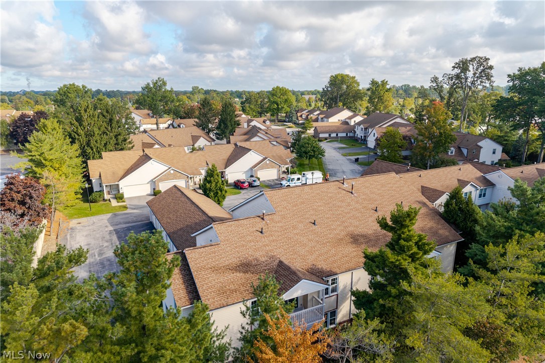 5663 Gateway Lane Brook Park OH 44142