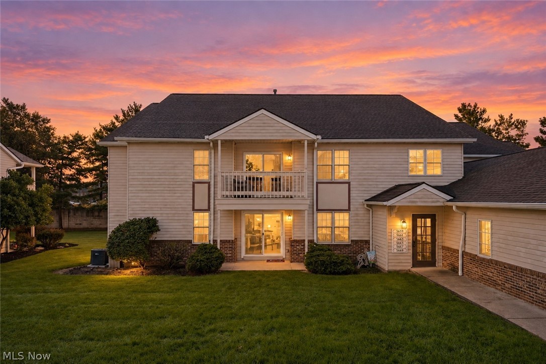 5663 Gateway Lane Brook Park OH 44142