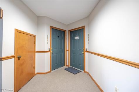 5663 Gateway Lane Brook Park OH 44142