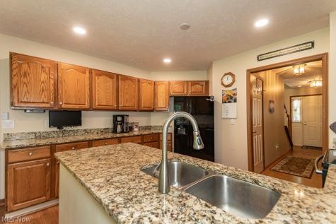 6142 Tiffin Court Mentor OH 44060