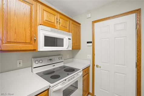4805 Township Road 366 Millersburg OH 44654