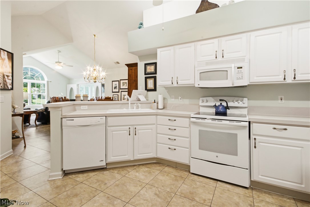 903 NE Willow Brook Drive NE Warren OH 44483