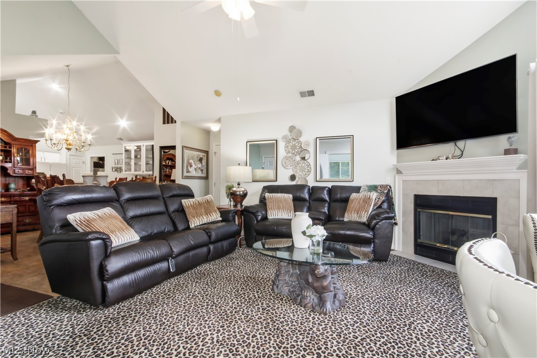 903 NE Willow Brook Drive NE Warren OH 44483