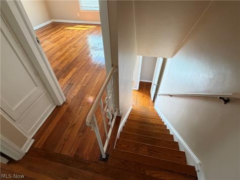 1540 E 256th Street Euclid OH 44132