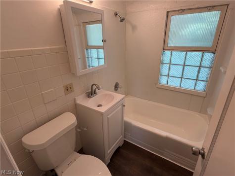 1540 E 256th Street Euclid OH 44132