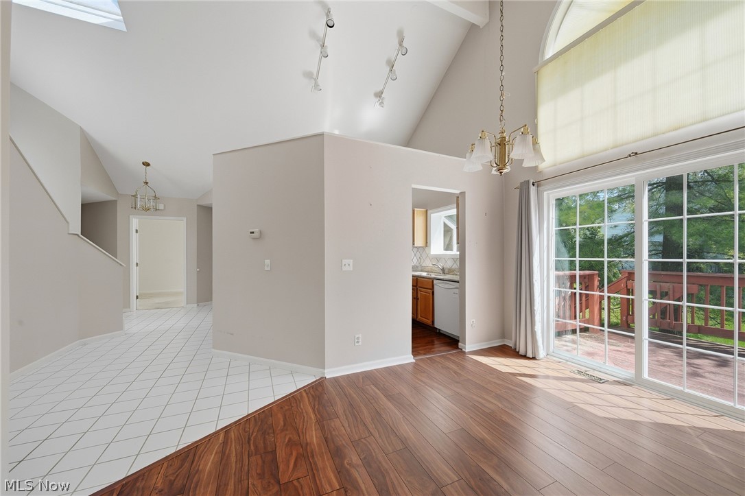 645 Grand View Lane Aurora OH 44202