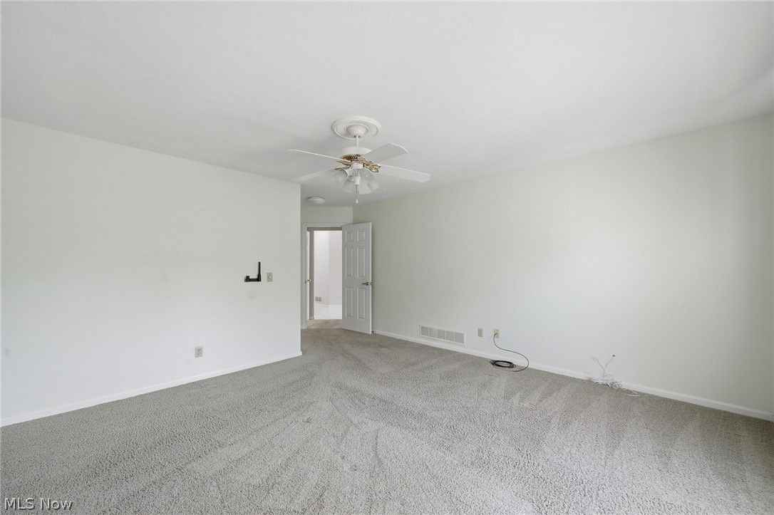 645 Grand View Lane Aurora OH 44202