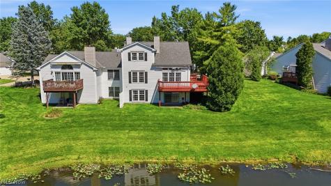 645 Grand View Lane Aurora OH 44202