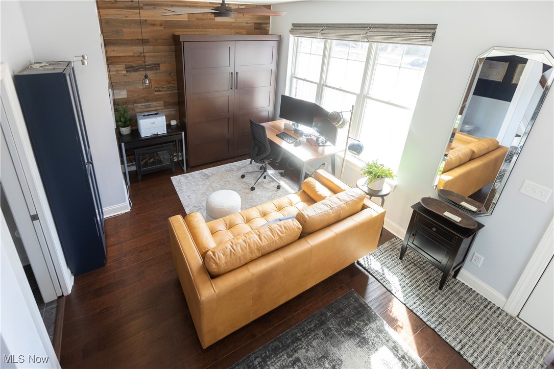 1351 W Clifton Boulevard Lakewood OH 44107