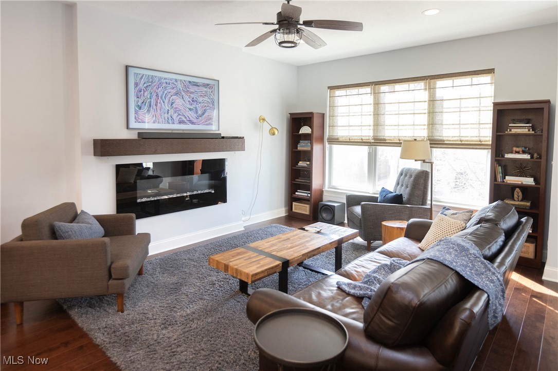 1351 W Clifton Boulevard Lakewood OH 44107