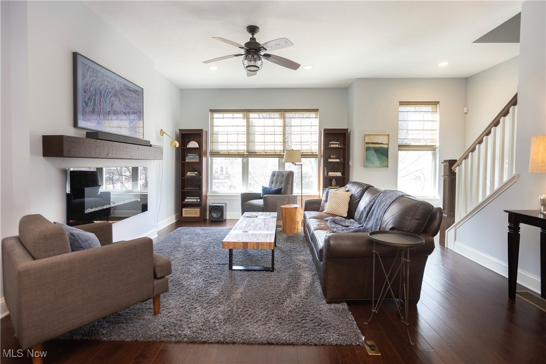 1351 W Clifton Boulevard Lakewood OH 44107