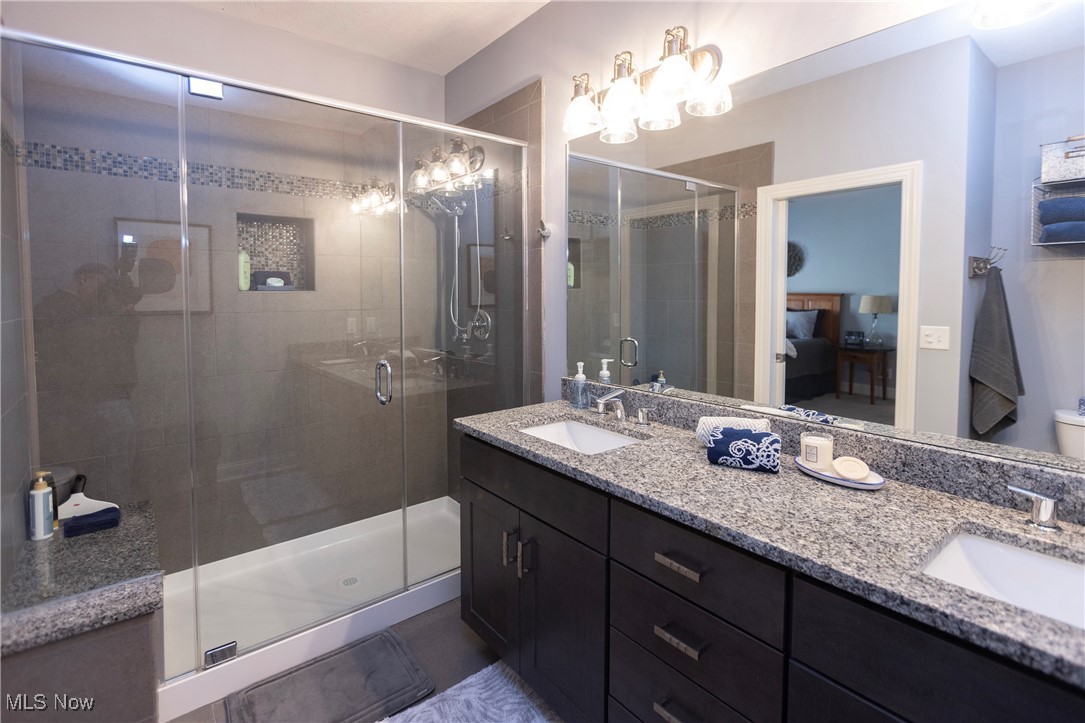 1351 W Clifton Boulevard Lakewood OH 44107