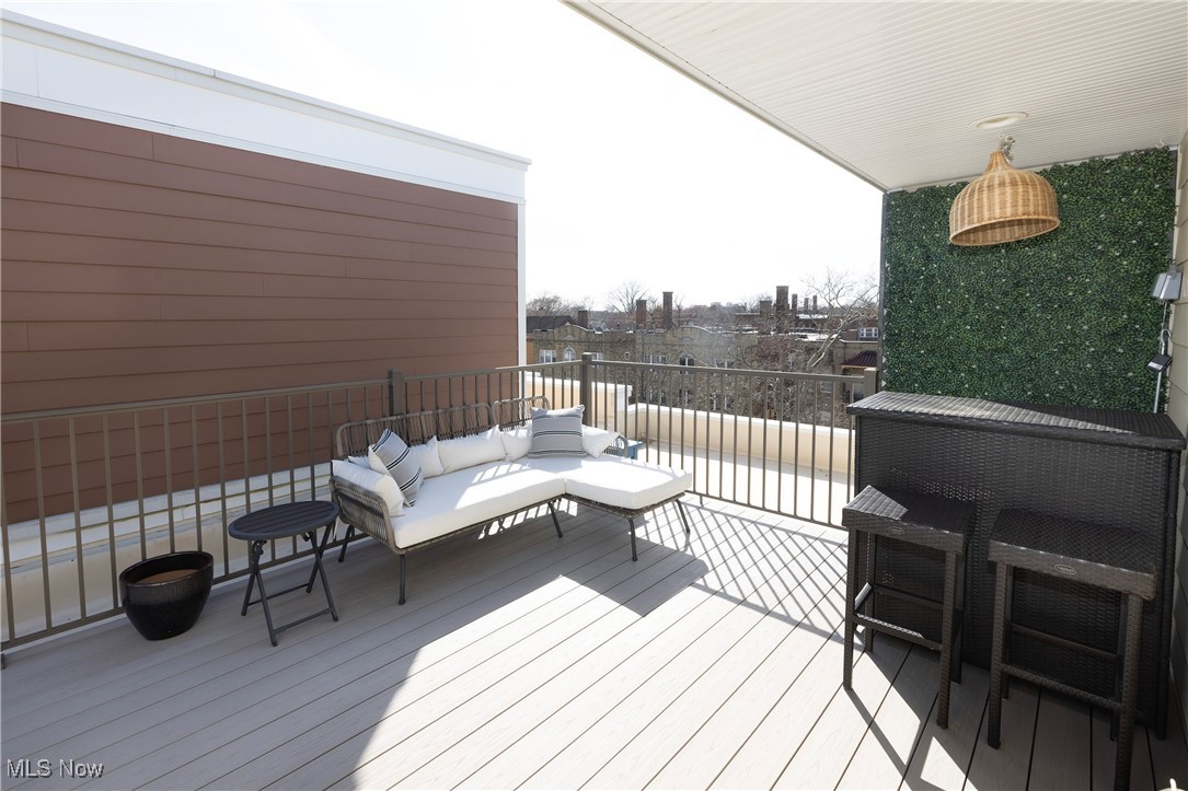 1351 W Clifton Boulevard Lakewood OH 44107