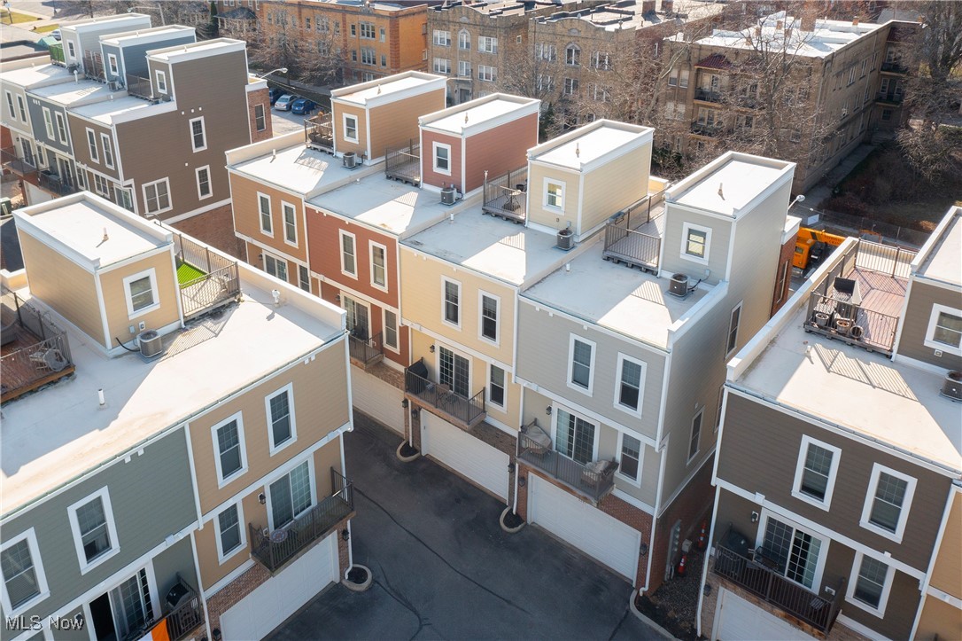 1351 W Clifton Boulevard Lakewood OH 44107