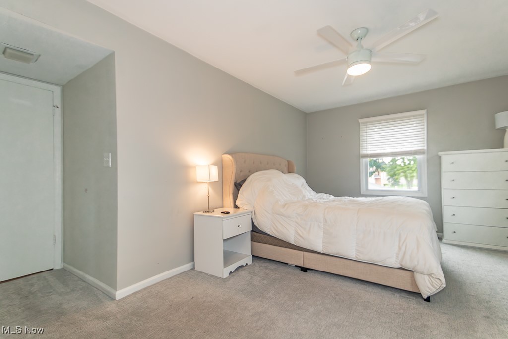 2103 Glouchester Drive Lyndhurst OH 44124