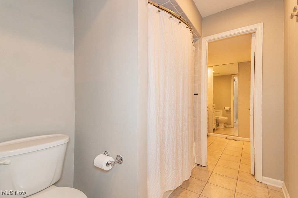 2103 Glouchester Drive Lyndhurst OH 44124
