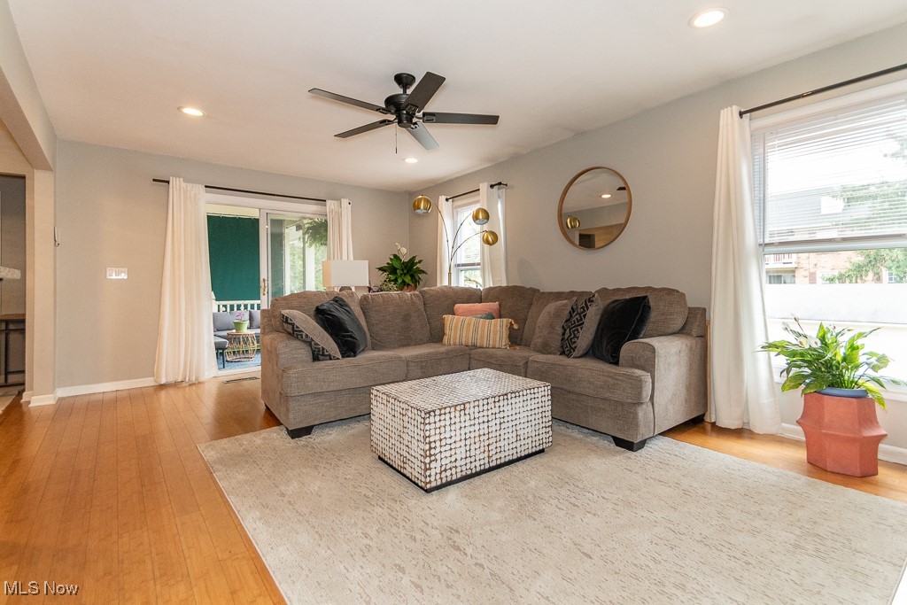 2103 Glouchester Drive Lyndhurst OH 44124