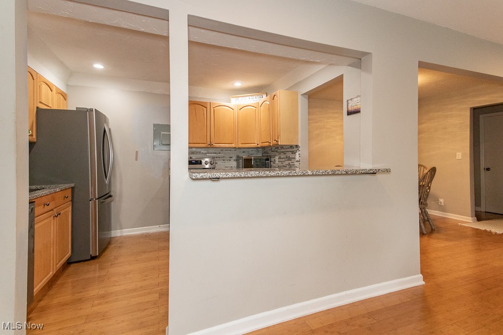 2103 Glouchester Drive Lyndhurst OH 44124