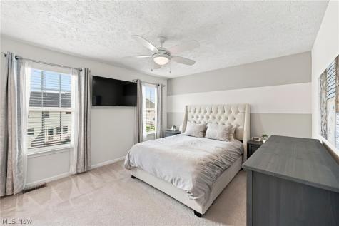 1385 Annette Court Lakewood OH 44107
