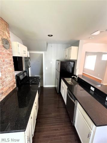 1429 W 38th Street Cleveland OH 44113