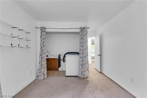 10408 N Church Drive Parma Heights OH 44130