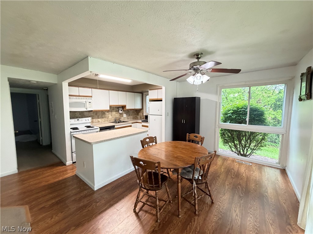 10408 N Church Drive Parma Heights OH 44130