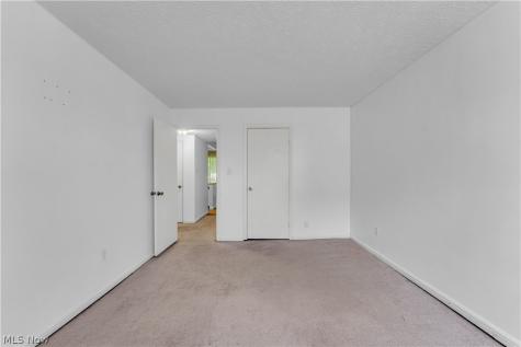 10408 N Church Drive Parma Heights OH 44130
