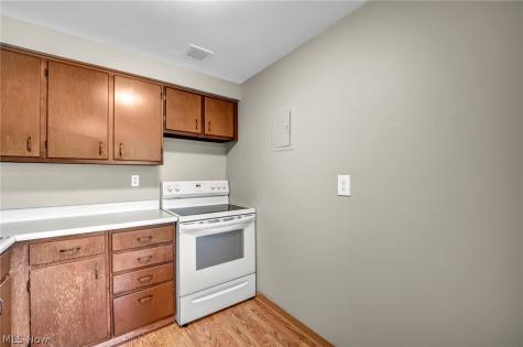 10301 Lake Avenue Cleveland OH 44102