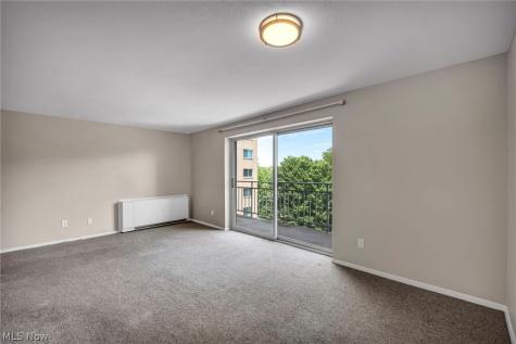 10301 Lake Avenue Cleveland OH 44102