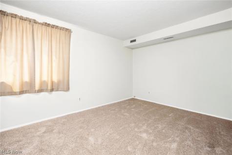 16400 Heather Lane Middleburg Heights OH 44130