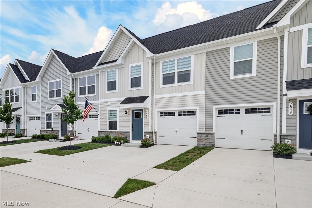 1841 Shank Drive Akron OH 44313