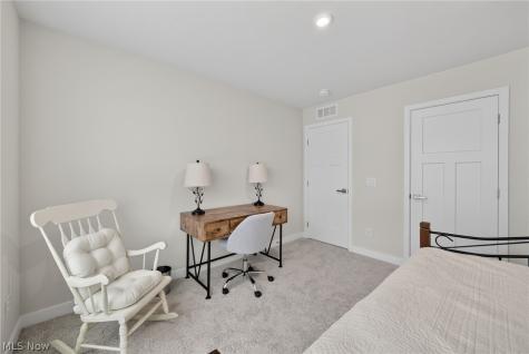 1841 Shank Drive Akron OH 44313