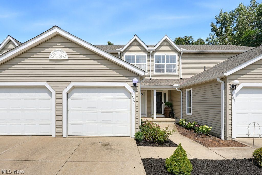 1697 Red Maple Court Streetsboro OH 44241