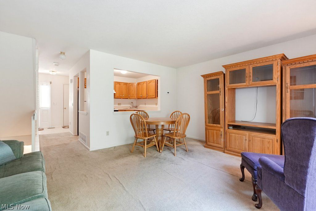 1697 Red Maple Court Streetsboro OH 44241