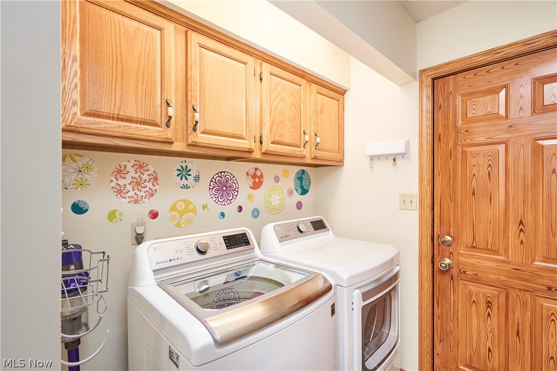 1353 S Azalea Boulevard Barberton OH 44203