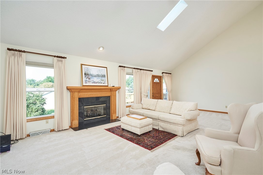 1353 S Azalea Boulevard Barberton OH 44203