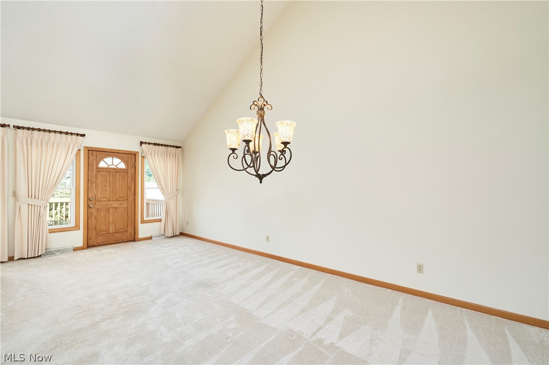 1353 S Azalea Boulevard Barberton OH 44203